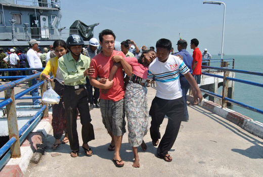 Potonuo pretrpani trajekt na Mianmaru.