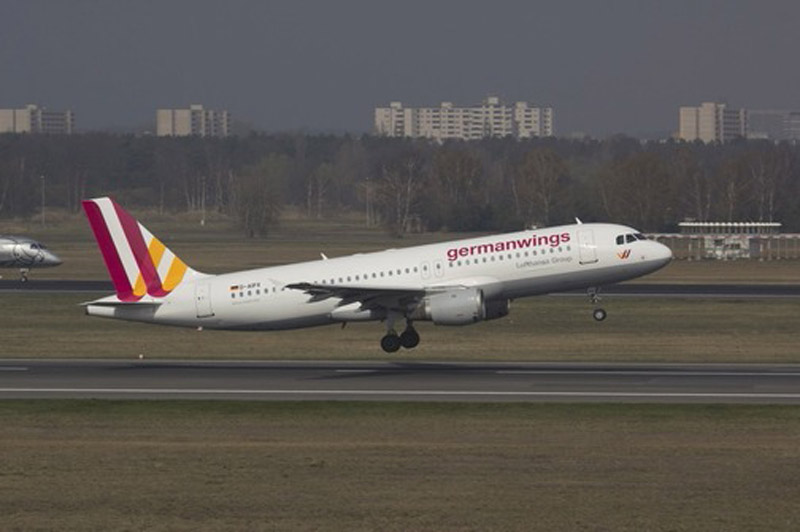 Germanwingsov avion prisilno sletio u Stuttgart zbog kvara.