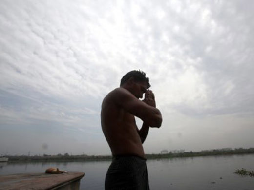 Toplinski val u južnoj Indiji ubio najmanje 230 ljudi.