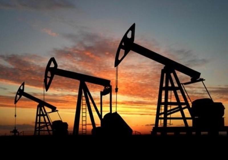 Oil rigs