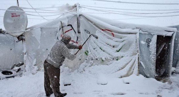 Libanon: U snježnoj oluji odsječena planinska sela 