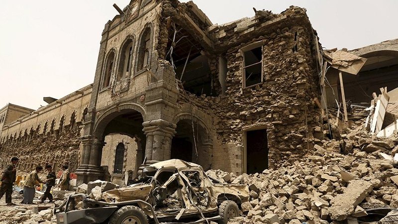 Klikni za povećanje Jemen bombardiranje