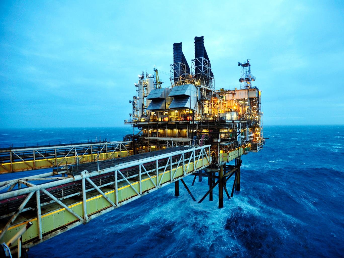 BP će smanjiti 4.000 radnih mjesta jer smanjenje cijena nafte uzima svoj danak