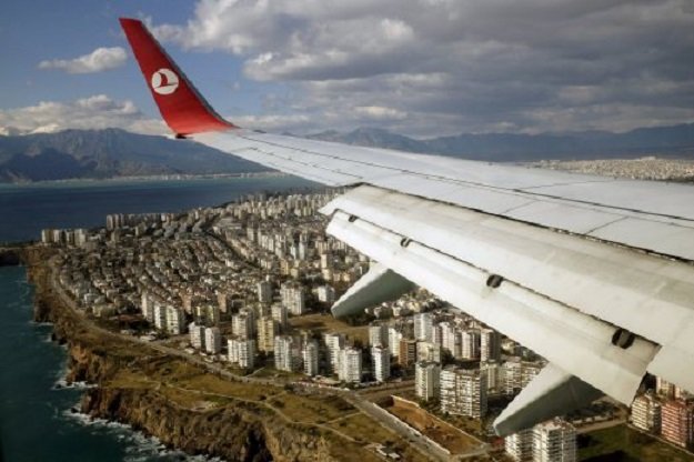 Zbog olujnog vjetra turska aviokompanija otkazala  95 letova