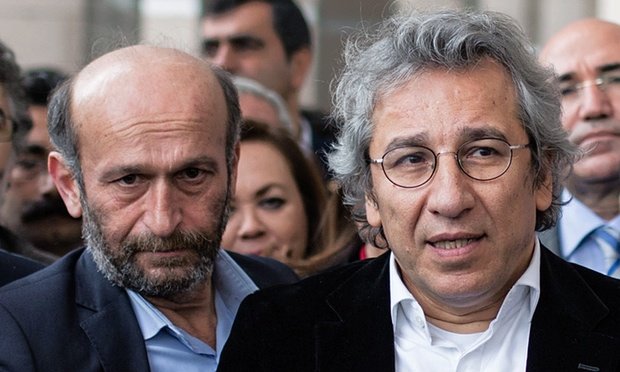 Tursko tužilaštvo, za novinare koji su svijetu otkrili da Turska naoružava ISIL, traži doživotnu kaznu 