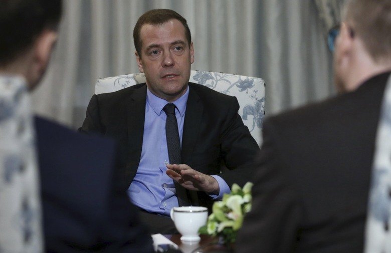Klikni za povećanje Medvedev: NATO-va politika prema Moskvi je i dalje neprijateljska