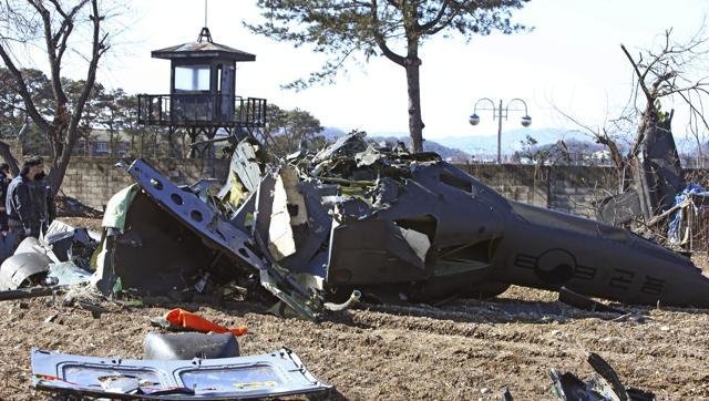 Poginula tri vojnika u padu južnokorejskog vojnog helikoptera
