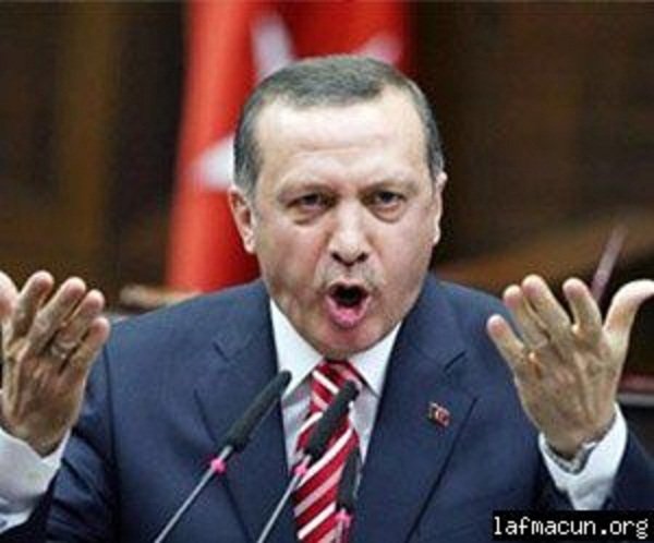 Licemjerni Erdogan: Turska ima pravo vojno intervenirati u svaku zemlju na čijem se prostoru nalaze terorističke skupine