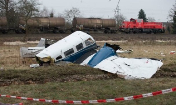 Nakon pada malog zrakoplova u Njemačkoj migrant spasio život ozlijeđenom
