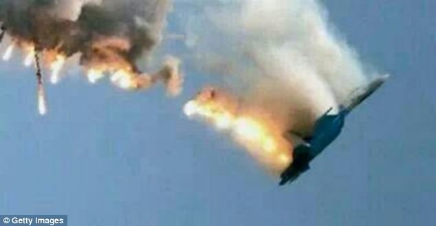 Pametnom dosta: Sirijski borbeni avion oboren tokom ofanzive terorista iz američkog protivvazdušnog raketnog kompleksa stinger