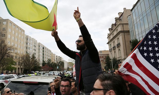 Sukobili se Erdoganovi tjelohranitelji i novinari u Washingtonu