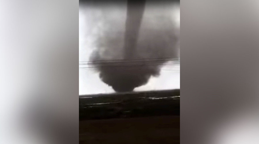 Neuobičajeni tornado u Iraku