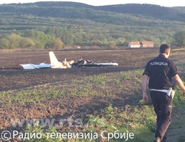 U okolini Požarevca srušio se mali avion, poginuo pilot