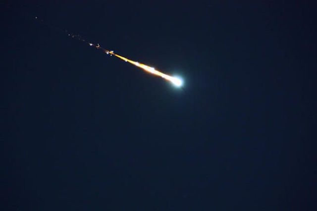 SAD: Na nebu iznad Srednjeg zapada meteorska vatrena lopta
