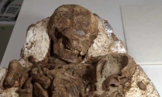 Najstariji fosilni ostaci na Tajvanu: Majka koja drži svoju bebu u naručju