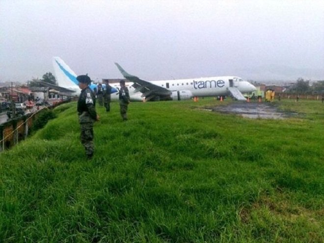Ekvador: Zbog jake kiše putnički avion skliznuo sa piste, povrijeđene 2 osobe