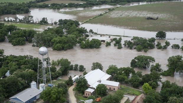U poplavama u Teksasu bujica odnijela baku i njeno četvoro unučadi