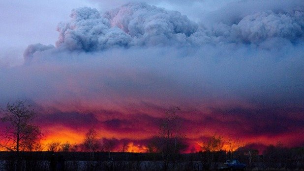 Kanada: Veliki požar se proširio na jug, evakuacija još tri naselja