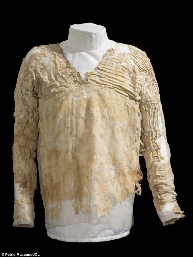 Egipatska drevna haljina Tarkhan stara 5000 godina