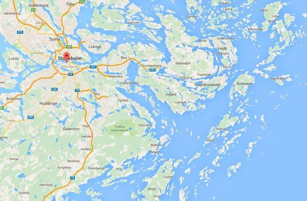 Požar na zgradi u Stockholmu, zbog jakog vjetra otežano gašenje
