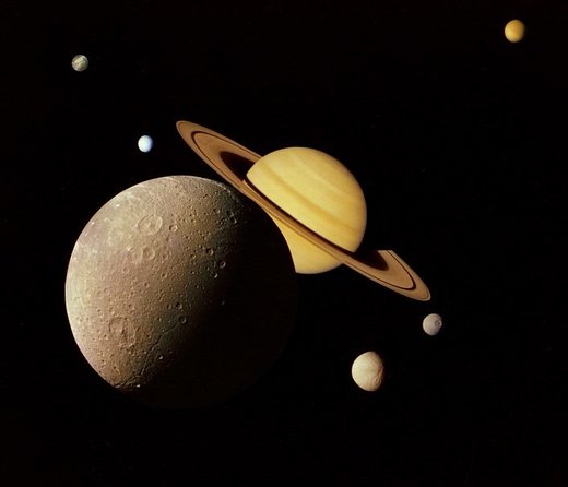 Nova studija: Sateliti Saturna su stari 100 miliona godina