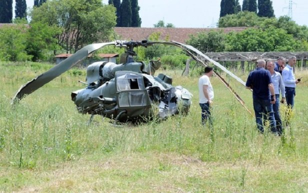 Crna Gora: U padu vojnog helikoptera u Podgorica ozlijeđene 2 osobe