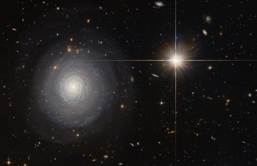 Tvornica zvijezda: Galaksija udaljena 300 miliona svjetlosnih godina u fazi hiperproizvodnje zvijezda