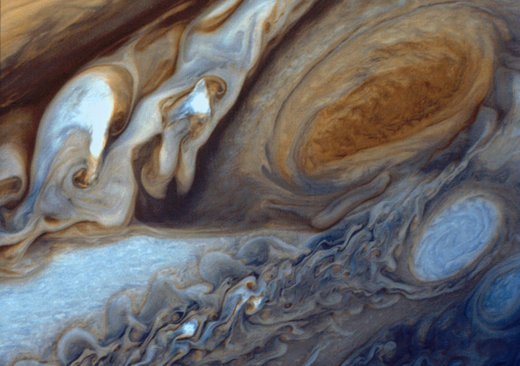 Jupiterova Velika crvena mrlja je toplinska pumpa, sugeriše novo istraživanje