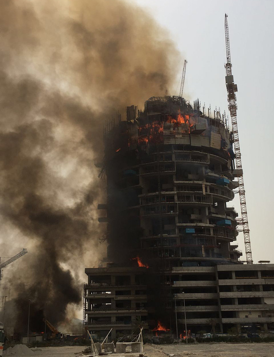 U Dubaiu požar na višespratnici u izgradnji