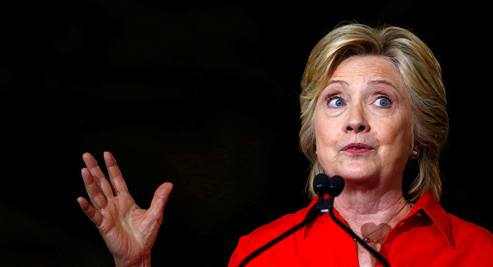 Roditelji Amerikanaca ubijenih u napadu u Bengaziju u Libiji podnose tužbu protiv Hillary Clinton