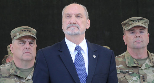 Antiruska histerija potrebna za zamajavanje javnosti da narod ne bi vidio probleme u zemlji, kaže poljski analitičar