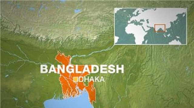 Trajekt u Bangladešu potopljen urušavanjem riječne obale, poginulo 10 osoba, najmanje 11 nestalo