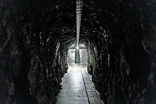 Tajni bunkeri sa zlatom u Alpama su novi švicarski bankovni računi