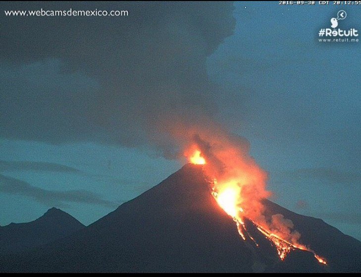 Zbog erupcije vulkana Kolima evakuacija ljudi iz dva sela u Meksiku