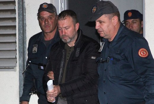 policijski saradnik podmetnuo ključeve i telefon neposredno prije hapšenja.