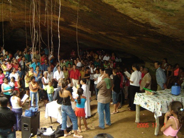 Brazil: 10 ljudi poginulo, a 4 povrijeđeno kada se urušio gornji dio pećine tokom vjerskog obreda