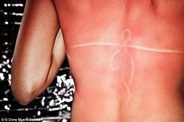 Ljudi nisu sa Zemlje - opekline od sunca, bolovi u leđima i bolni porodi to dokazuju, kaže američki ekolog