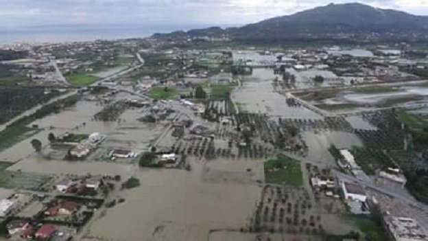 Poplave na grčkom otoku Zakinthos, najmanje 1 osoba poginula