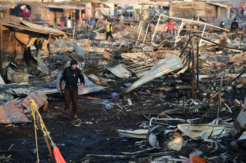 Na tržnici pirotehnike u centralnom Meksiku serija snažnih eksplozija, poginulo najmanje 27 osoba
