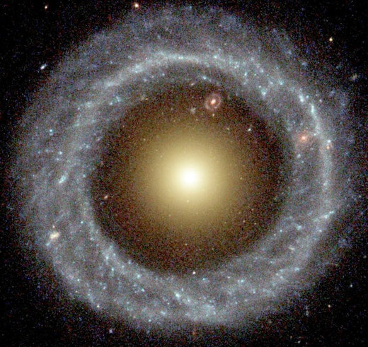 Otkrivena iznimno rijetka prstenasta galaksija