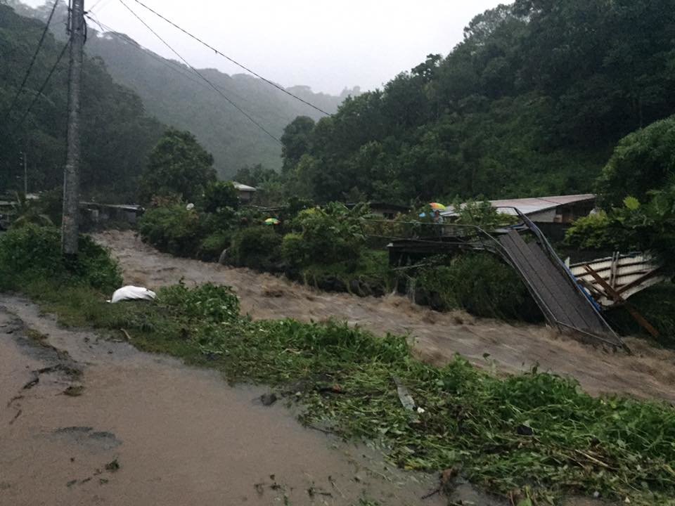 Najteže poplave do sada na Tahitiju, oštećeni glavni putevi, više od 100 kuća uništeno