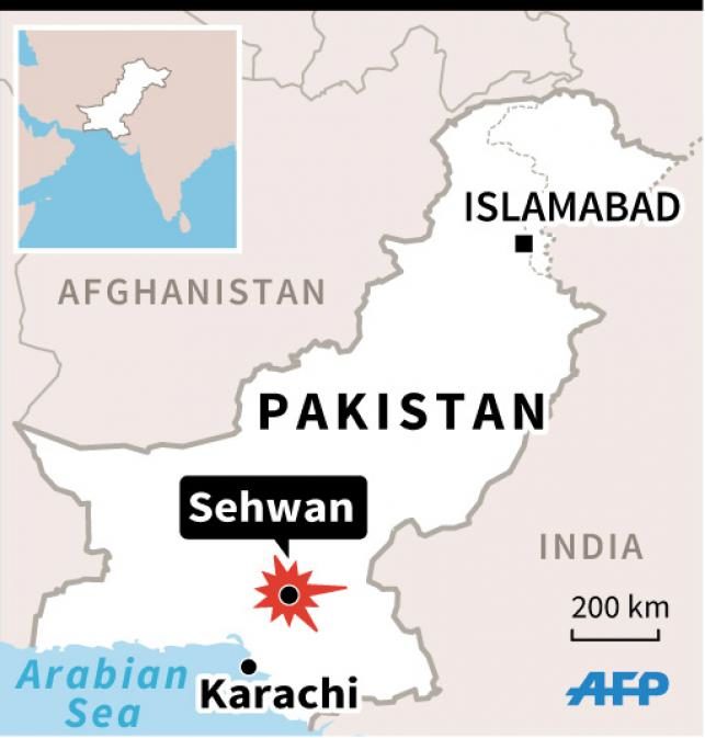 Pakistan: Najmanje 70 osoba poginulo u terorističkom napadu u sufijskom hramu