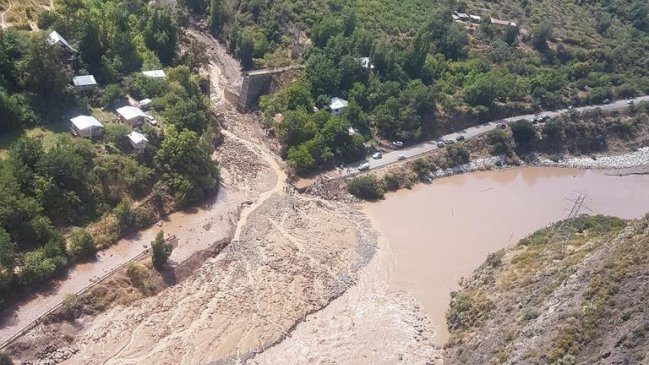 Poplave izazvale kaos u dijelovima Chilea, 4 osobe poginule, pokrenuta klizišta, tisuće ljudi u izolaciji