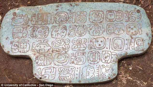 Tajanstveni privjesak od žada, pronađen u Belizeu, izrađen za kralja Maja