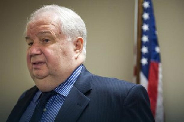 Lov na vještice se zasniva na paranoji i histeriji: Nije zločin ako ruski diplomata u Vašingtonu samo radi svoj posao