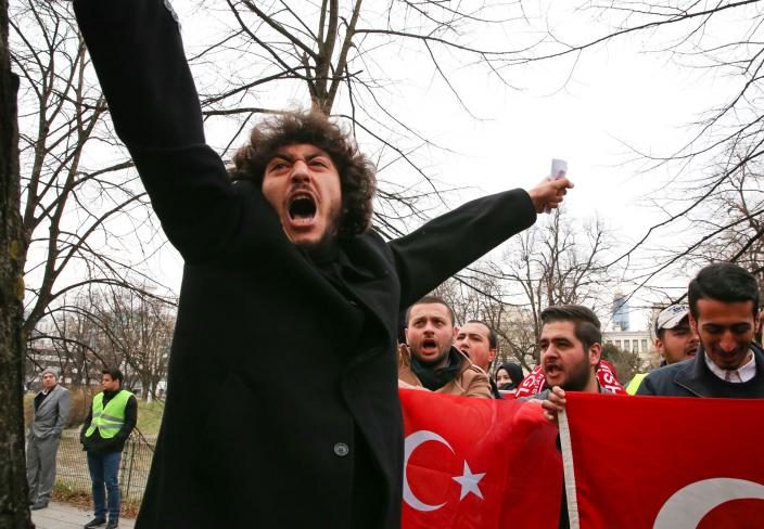 Klikni za povećanje Četiri Erdoganova fronta