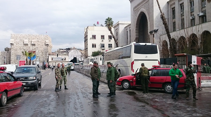 Bombaš samoubica ubio najmanje 25 osoba u zgradi suda u Damasku