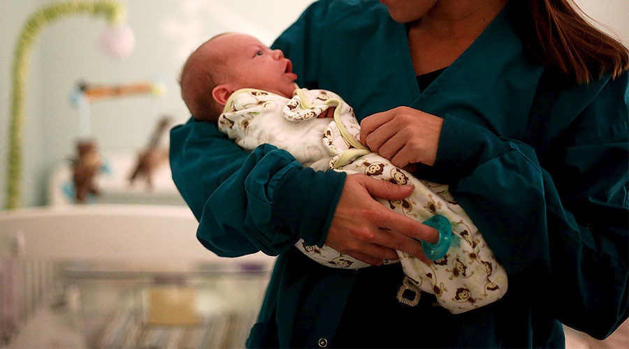Statistika: Preko 20% danskih novorođenčadi u 2016 ima stranu majku
