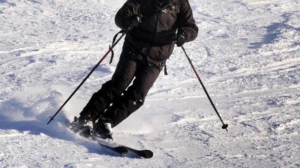 2 skijaša poginula u lavini u italijanskim Alpama