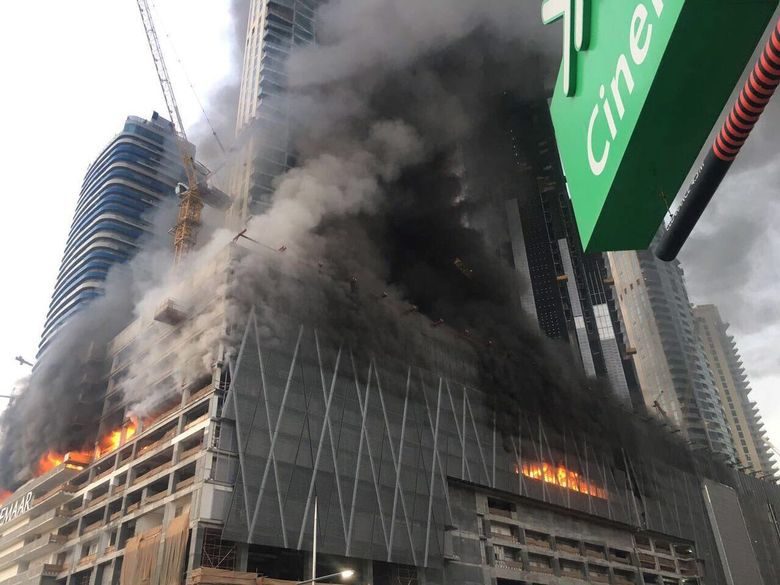 Požar na neboderu u izgradnji u Dubaiju
